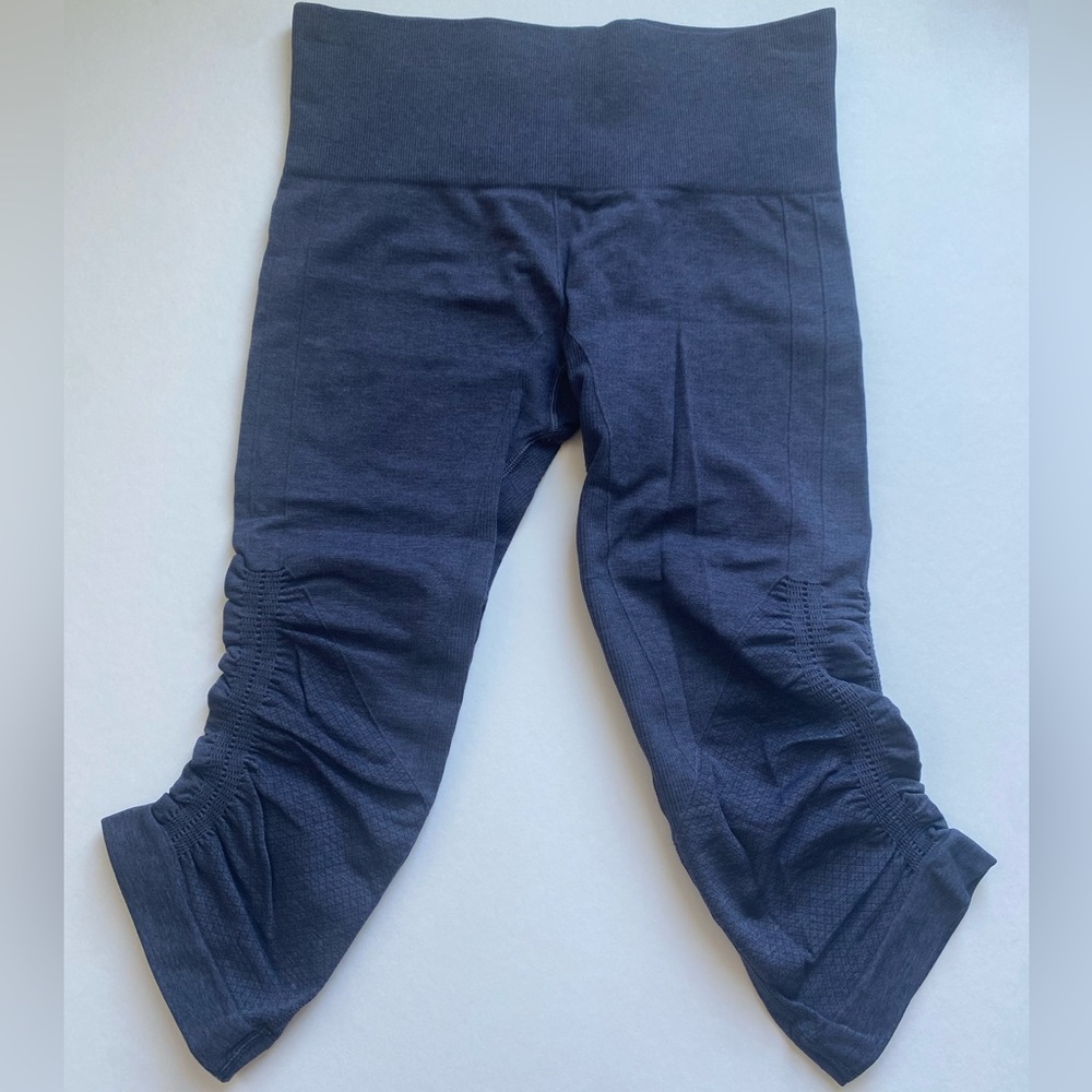 Lululemon In The Flow Crop II, Size: 2, Color: Heathered Deep Coal